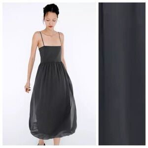 NWT. Zara Charcoal Cotton Blend Contrasting Midi Dress with Puff Skirt. Size L.